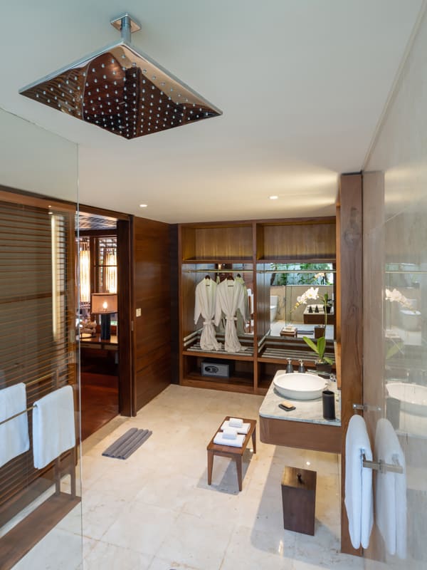 Villa Windu Sari - Elegant bathroom design